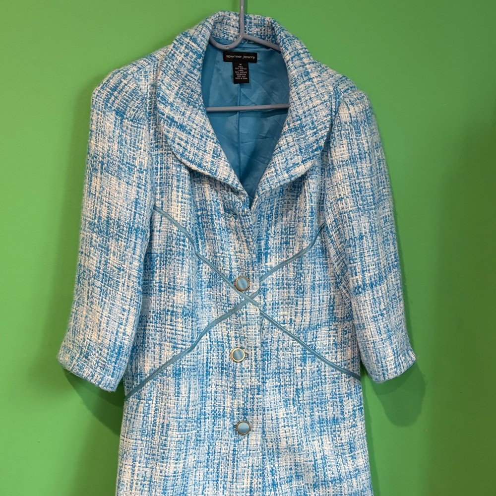 Spenser JeremyBlue and White Tweed coat size medium Preowned